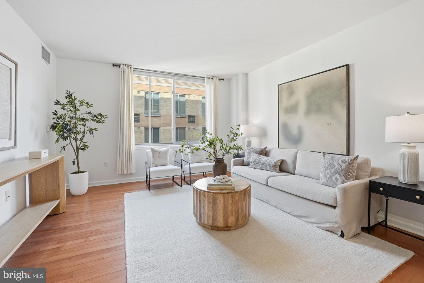 440 L Street NW #809 photo 13