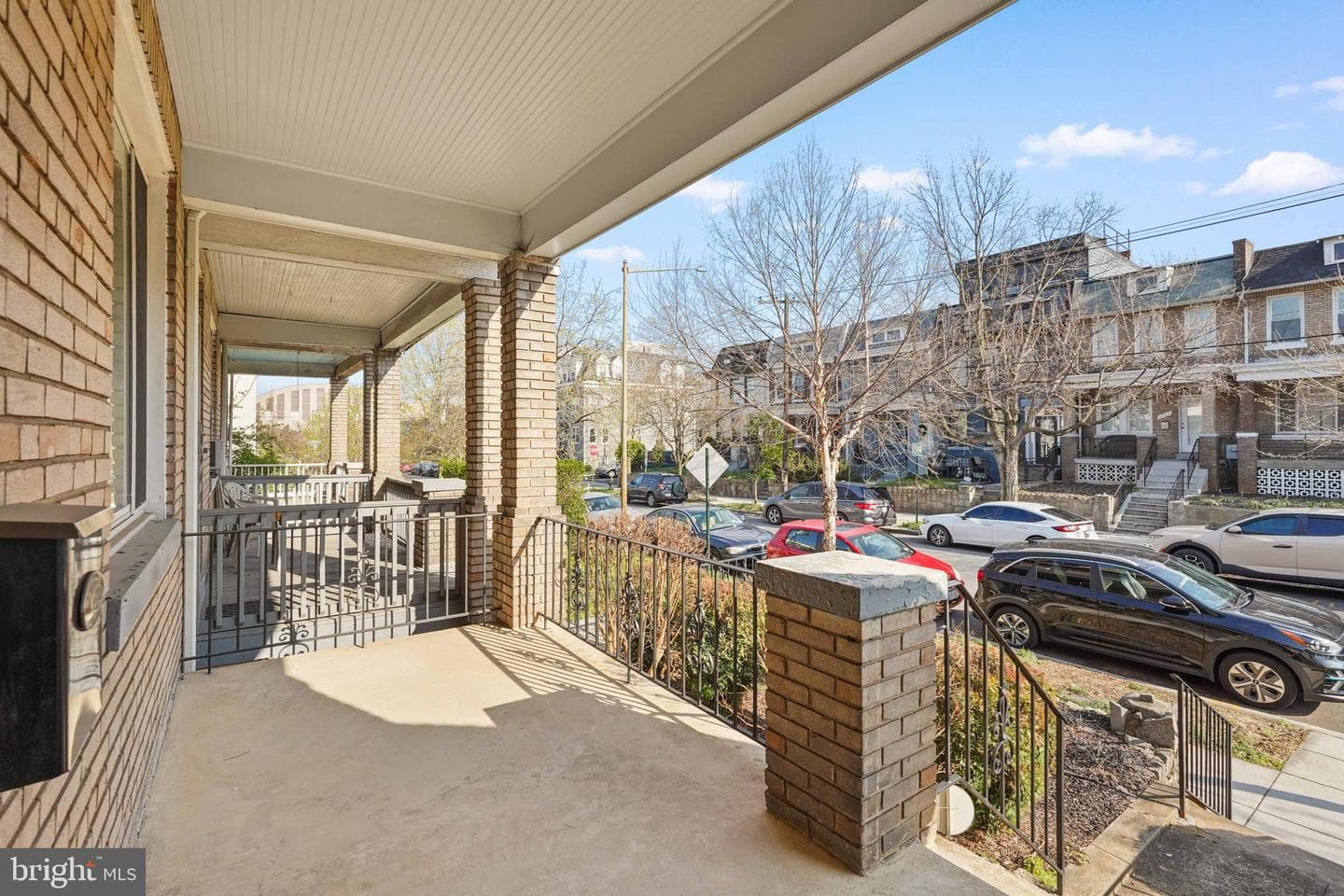 1734 A Street SE photo 4
