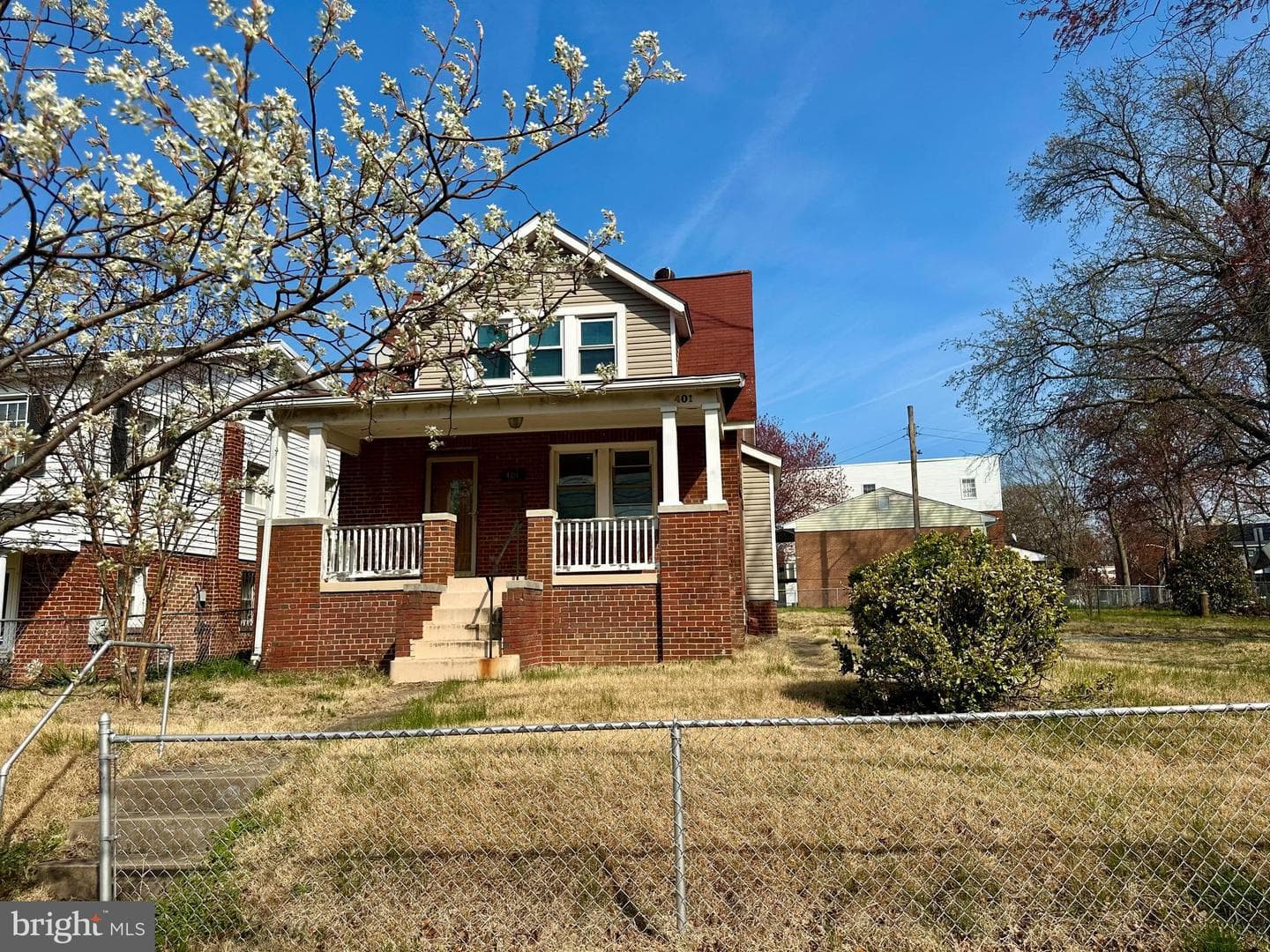 401 47th Street NE photo 1