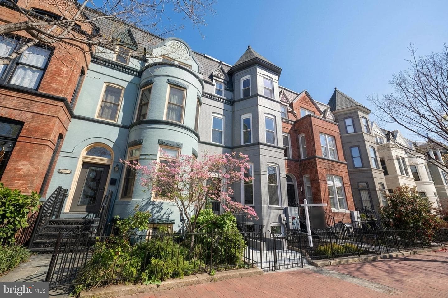 934 T Street NW