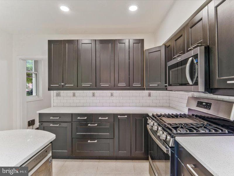 1200 D Street NE photo 12