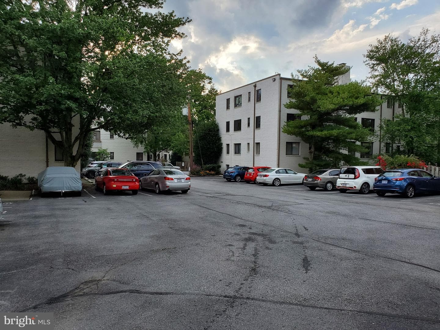 2610 Tunlaw Road NW #103 photo 35