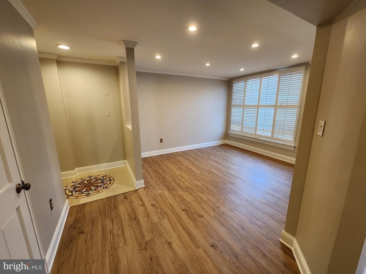 2610 Tunlaw Road NW #103 photo 6