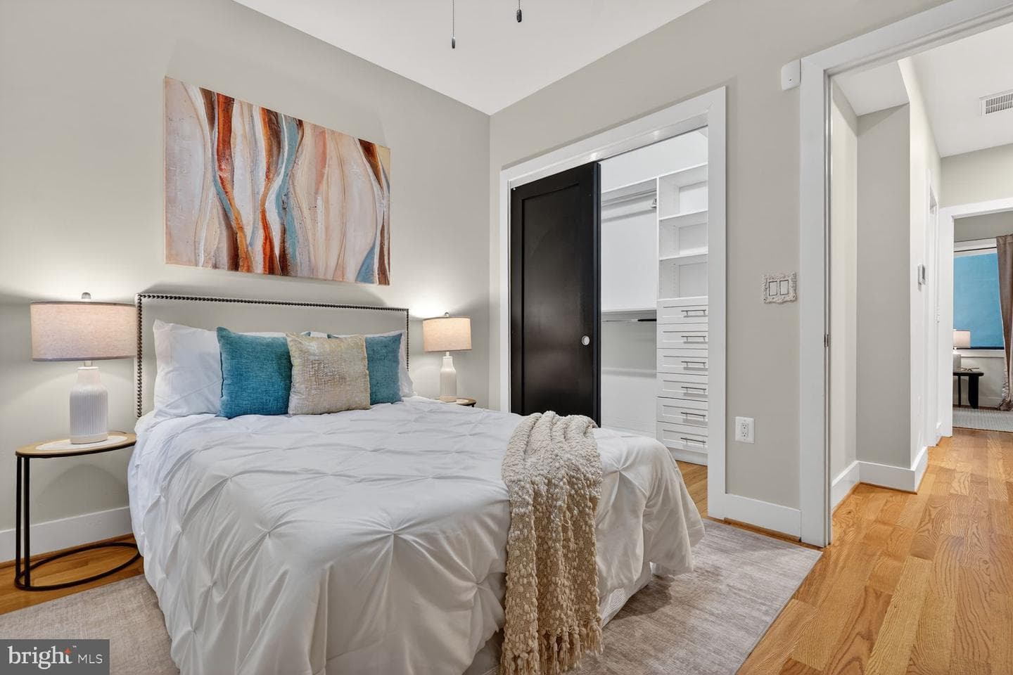 609 Gresham Place NW #1 photo 16