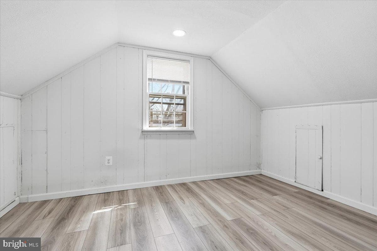 4339 Barker Street SE photo 23