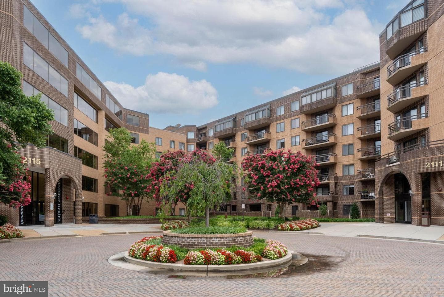 2111 Wisconsin Avenue NW #512