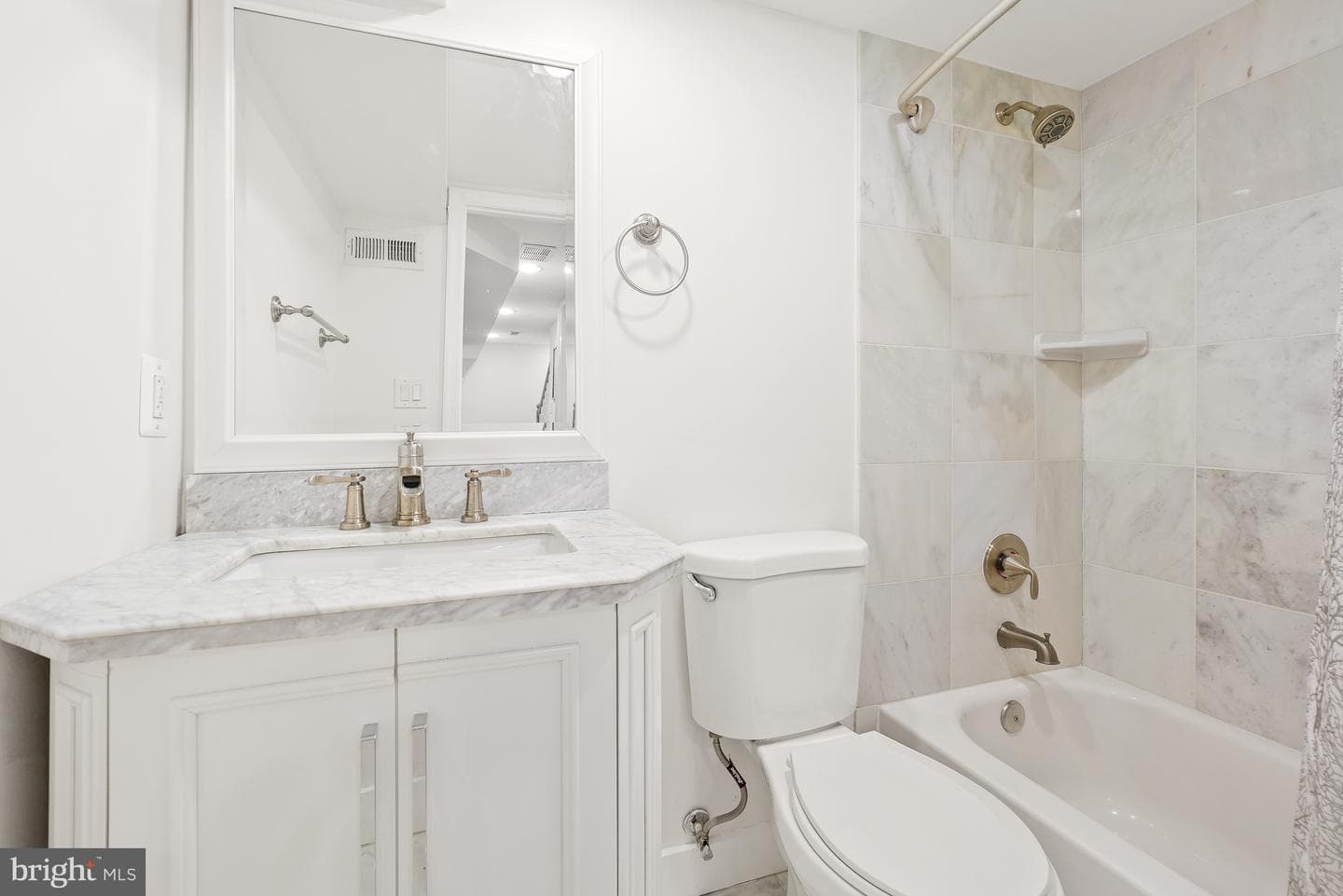 113 Webster Street NW photo 28