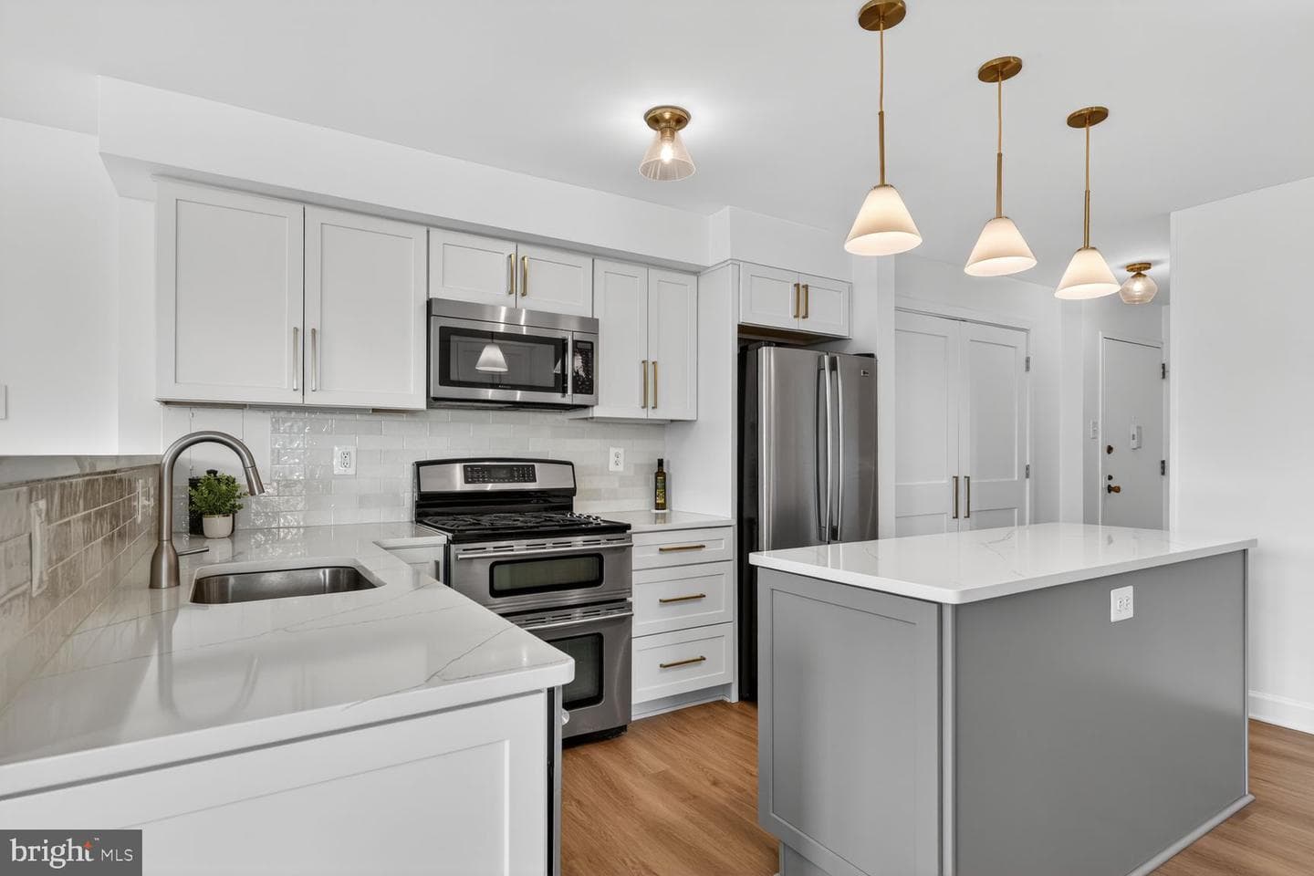 700 7th Street SW #734 photo 12