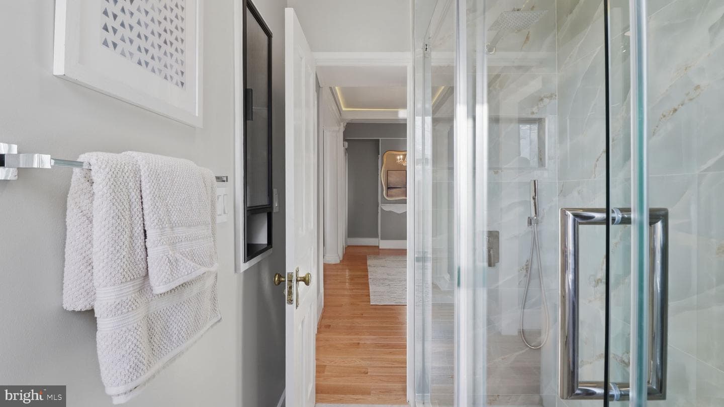 2205 California Street NW #303 photo 20