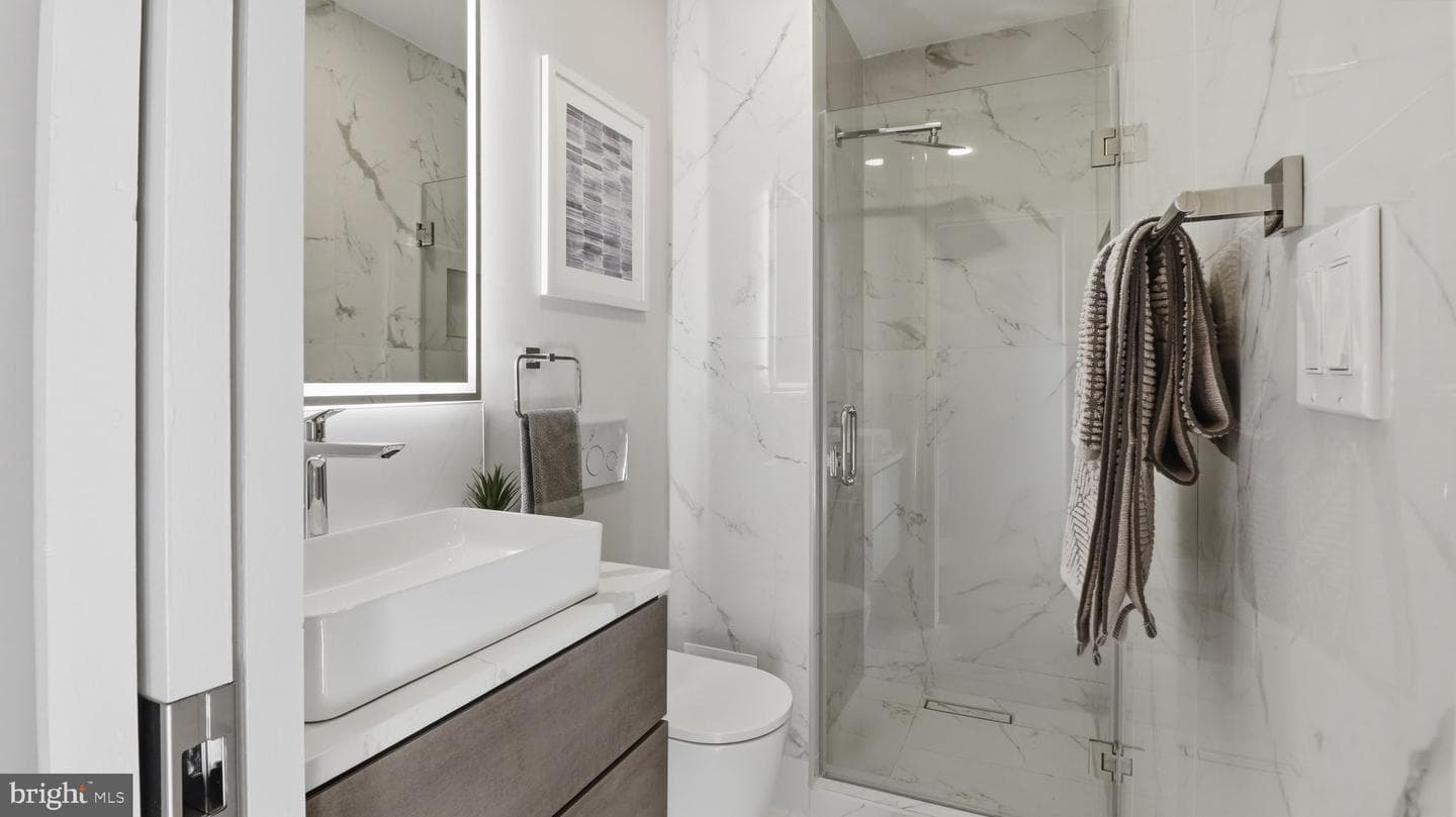 2205 California Street NW #303 photo 26