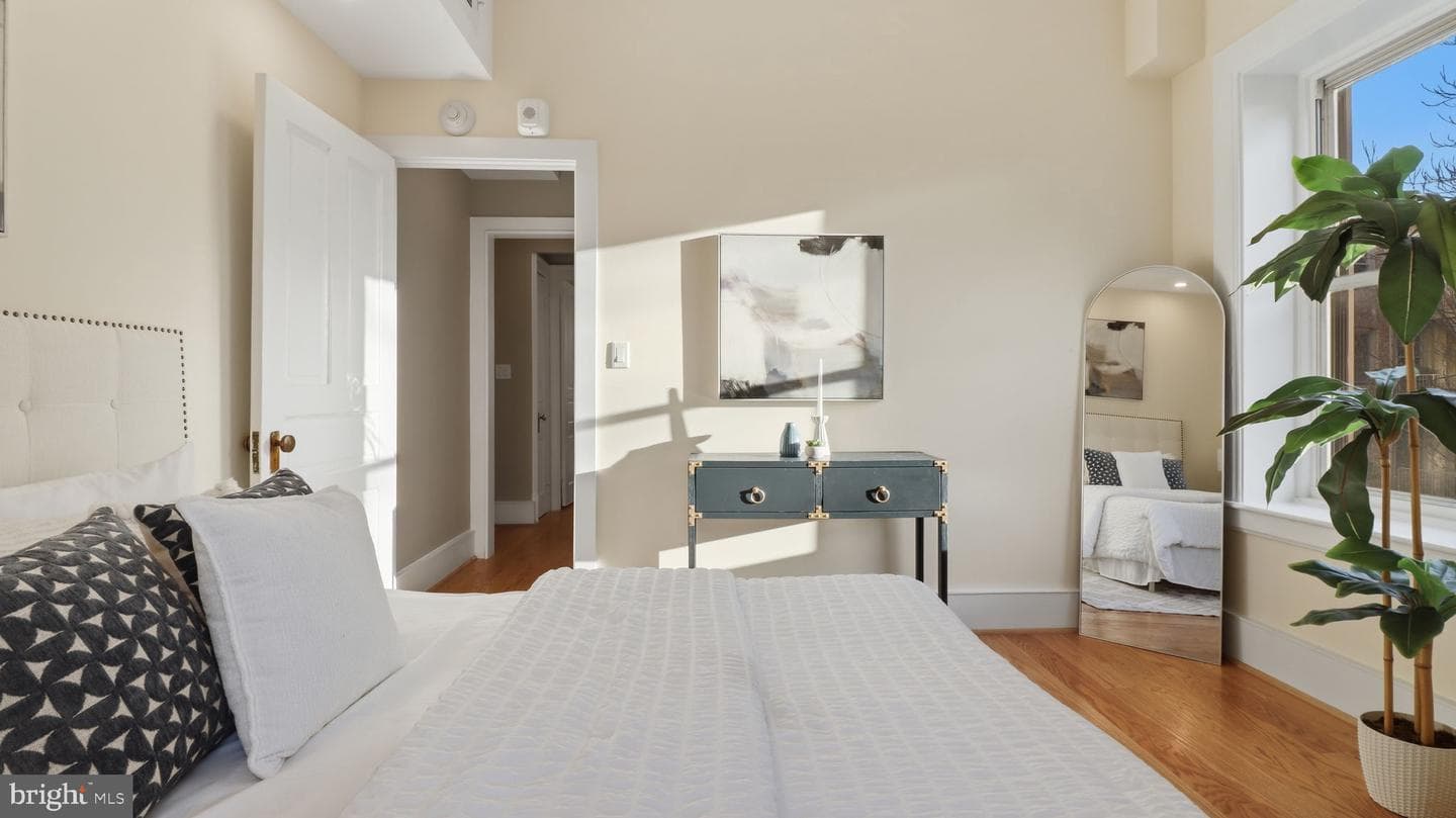 2205 California Street NW #303 photo 29