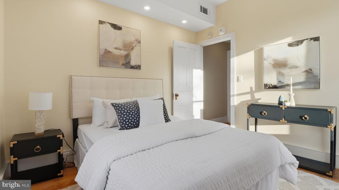 2205 California Street NW #303 photo 31