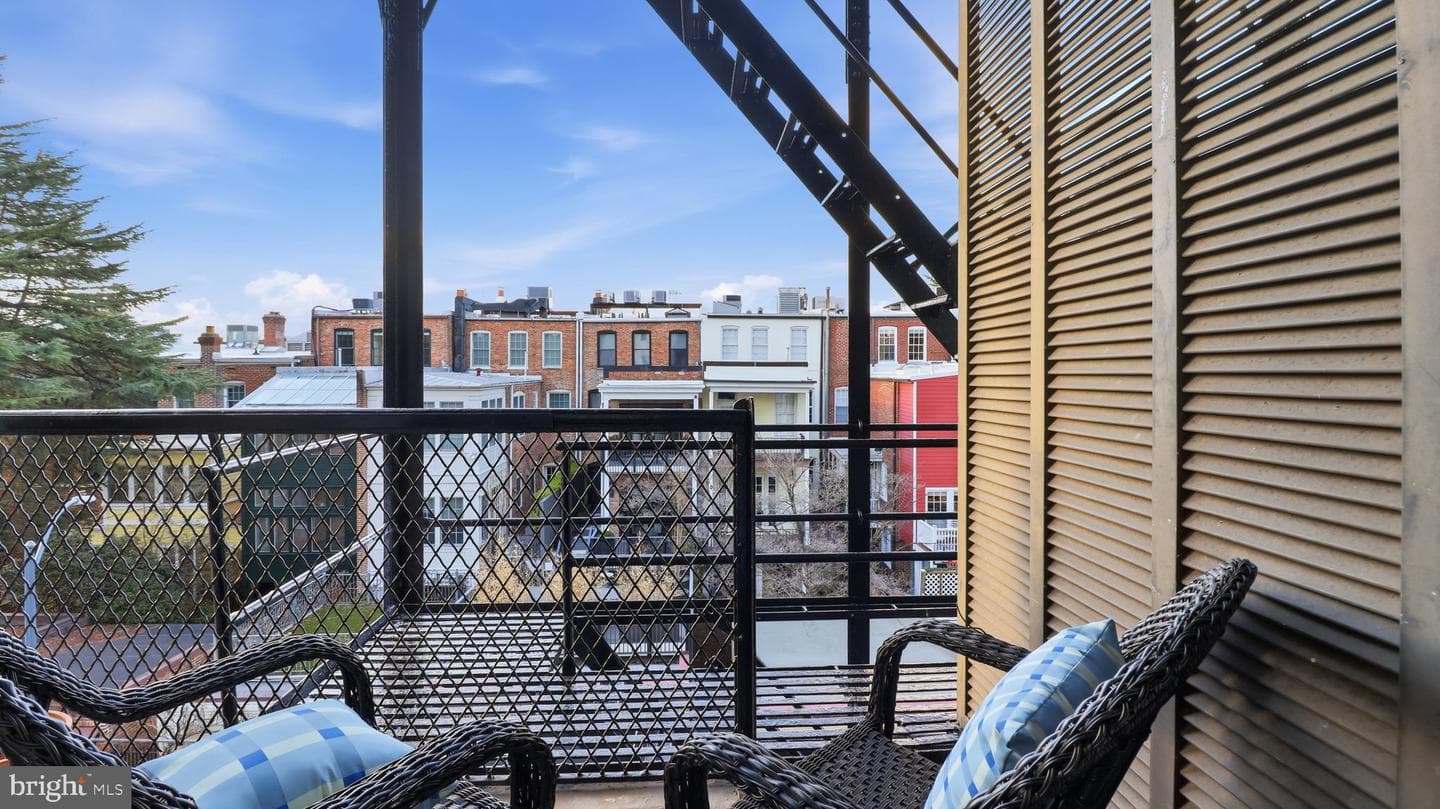 2205 California Street NW #303 photo 35