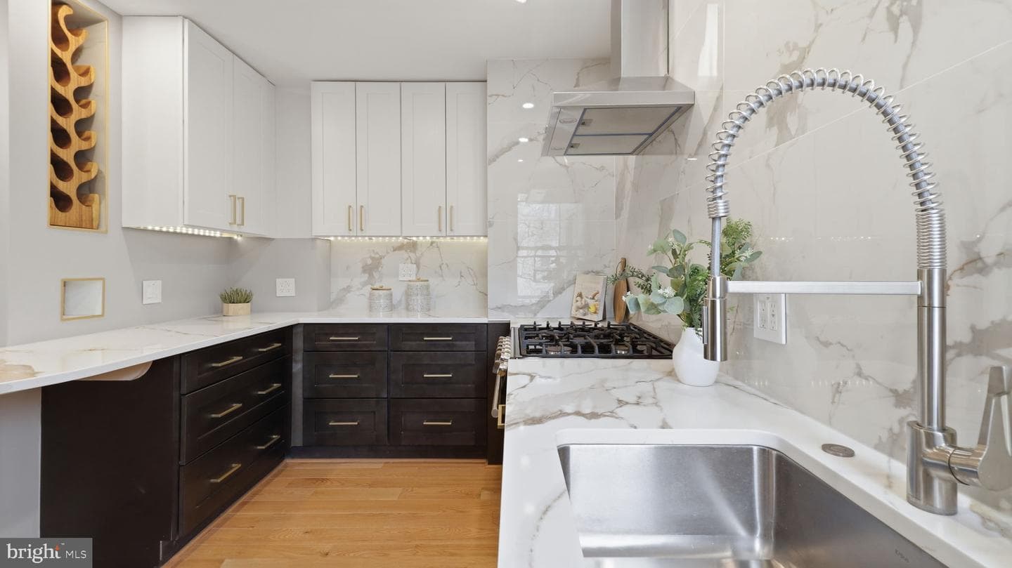 2205 California Street NW #303 photo 6