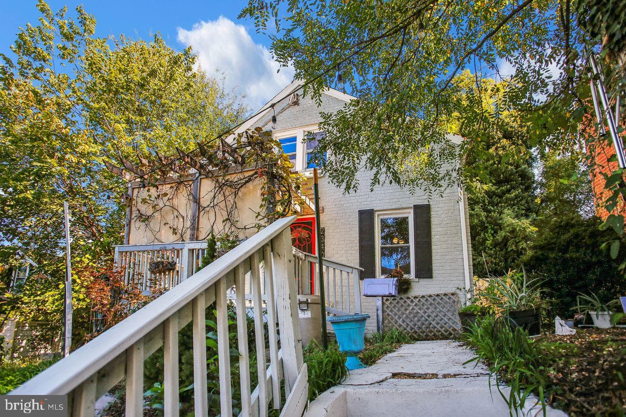 2340 Green Street SE photo 7