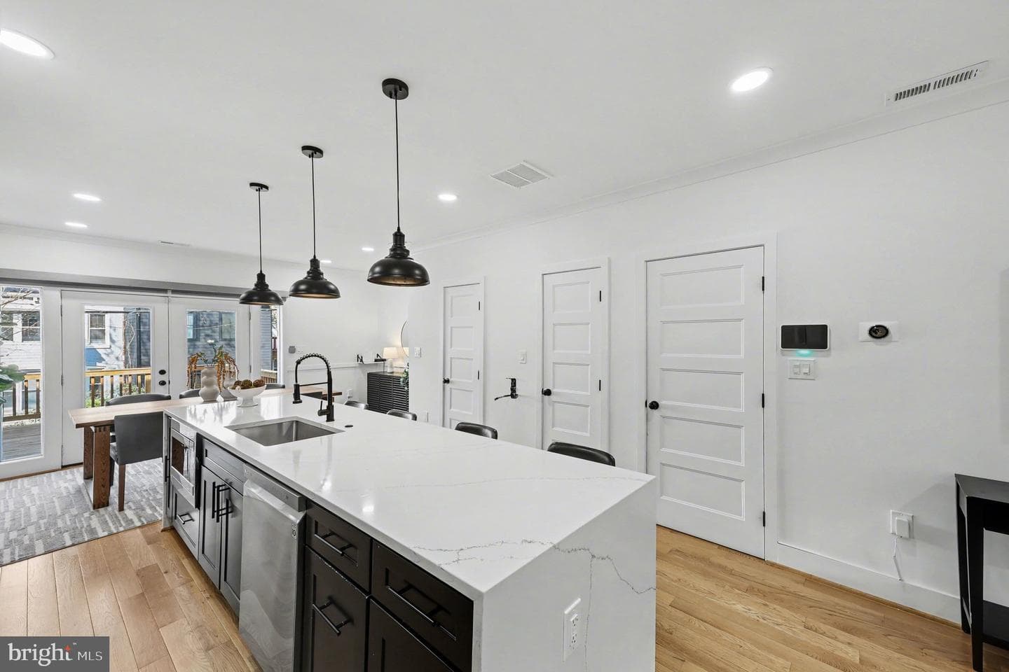 1427 Parkwood Place NW photo 9
