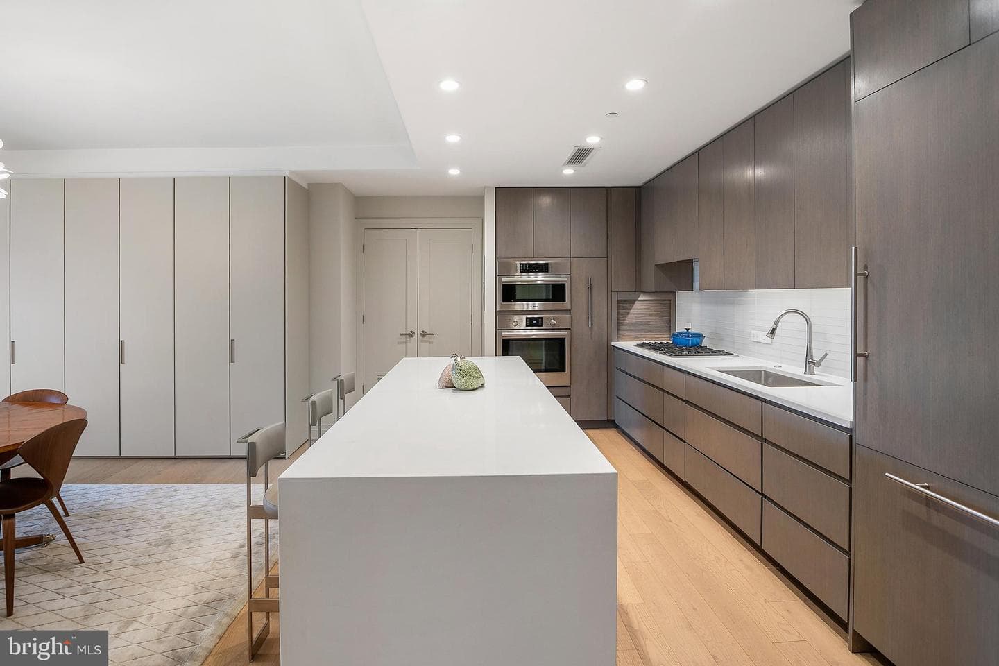 2501 M Street NW #t12 photo 7