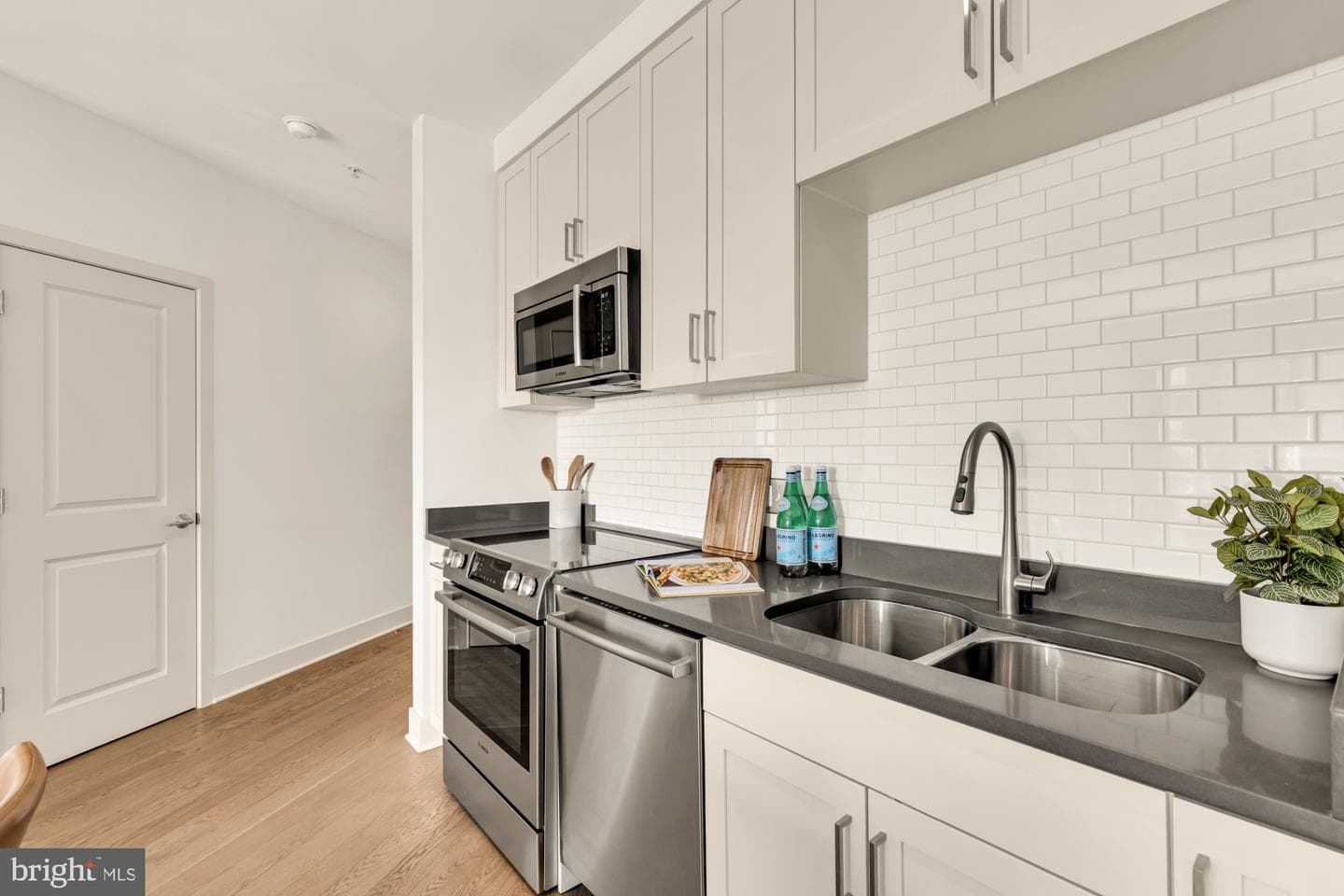 2550 17th Street NW #317 photo 8