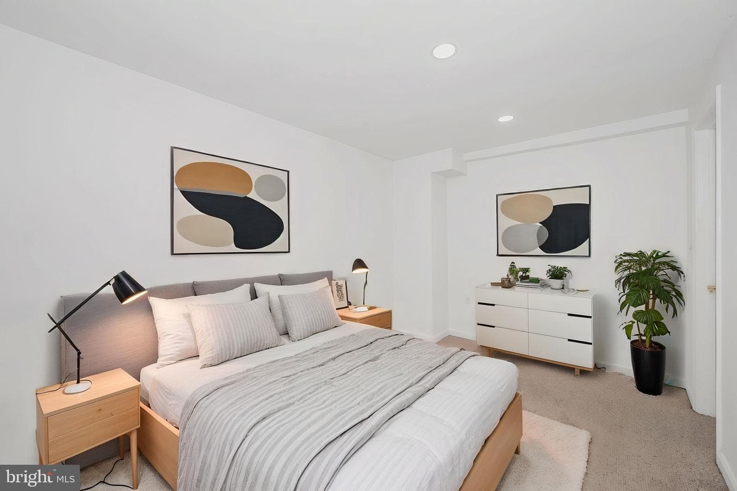 1321 NW Fairmont Street NW #1 photo 6