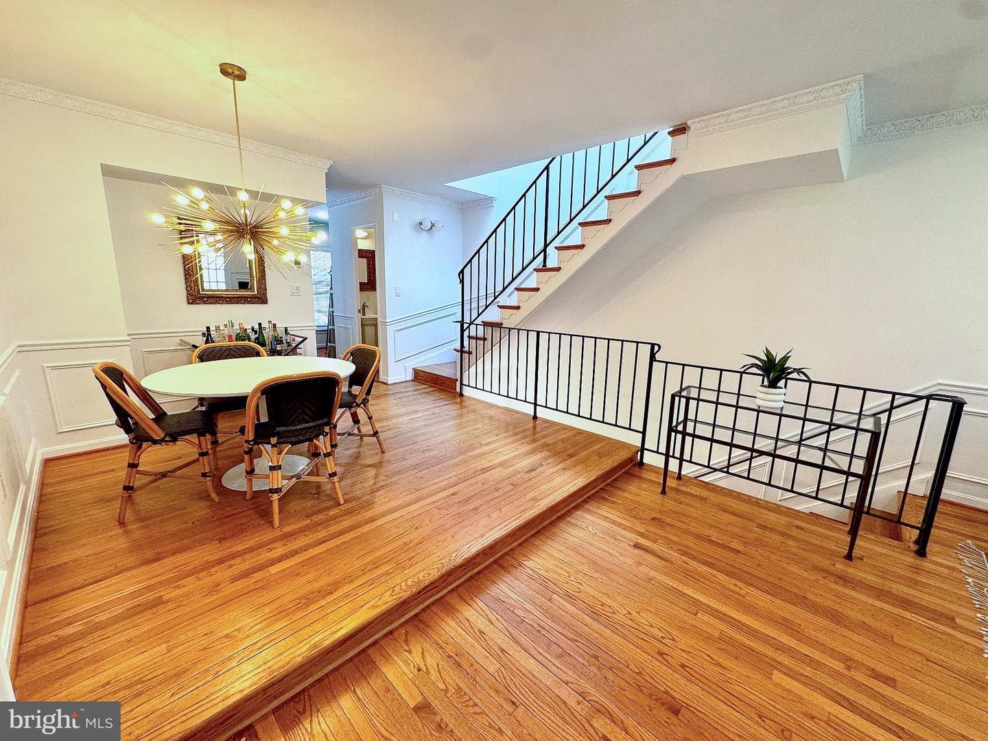 1664 Euclid Street NW #b photo 6