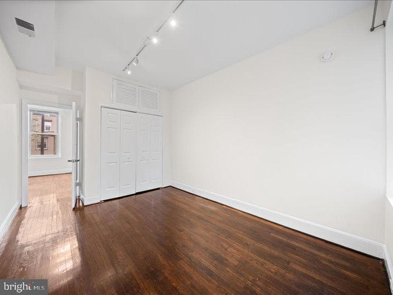 1706 U Street NW #202 photo 11