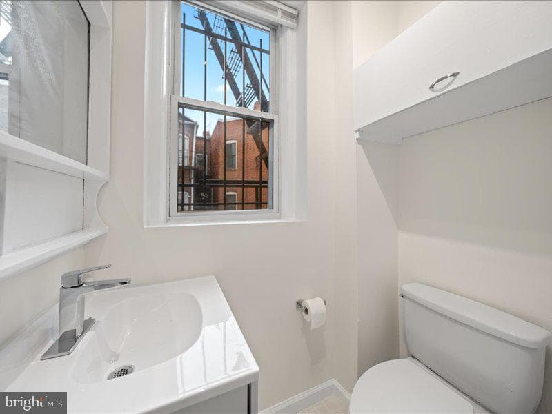 1706 U Street NW #202 photo 12