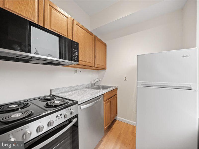 1706 U Street NW #202 photo 9
