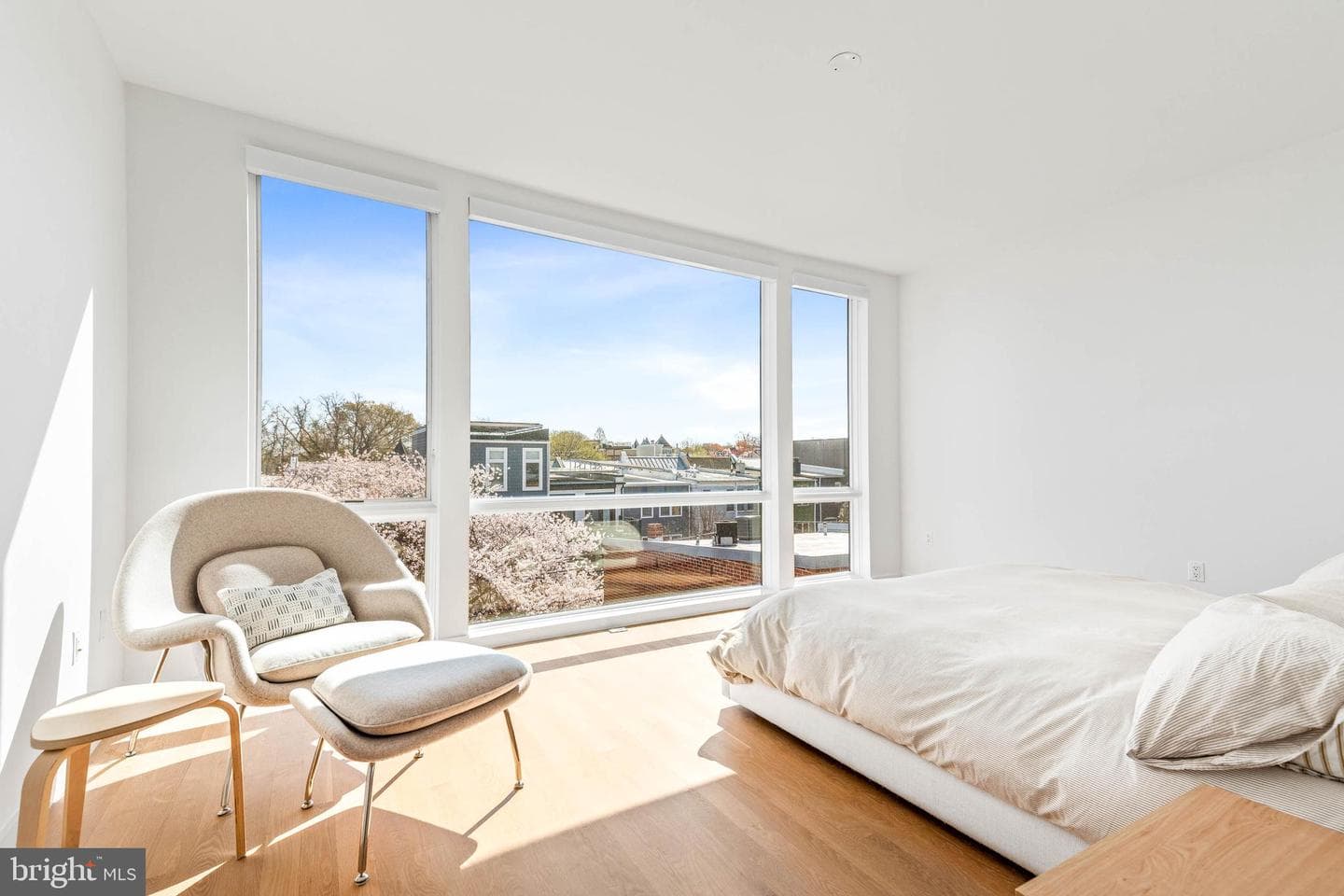 625 5th Street NE #2 photo 14