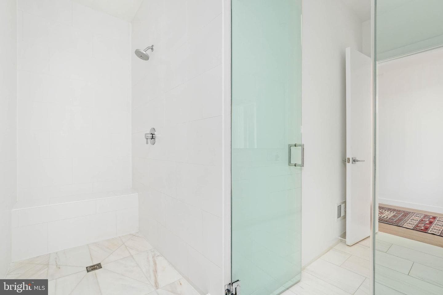 625 5th Street NE #2 photo 17