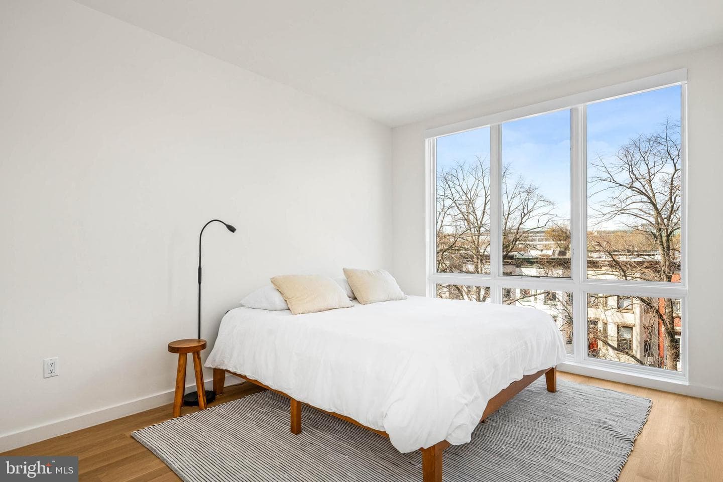 625 5th Street NE #2 photo 19