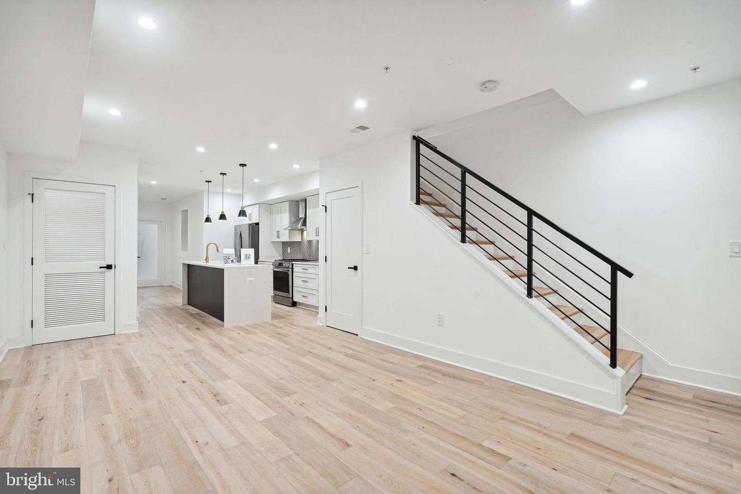 1111 K Street NE #2 photo 3