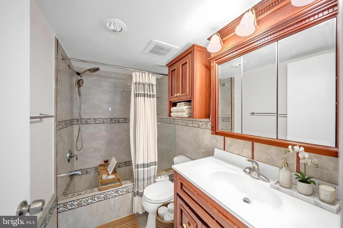 1245 13th Street NW #915 photo 16