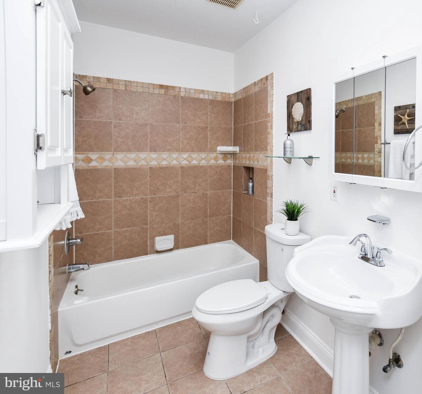 4504 New Hampshire Avenue NW photo 27