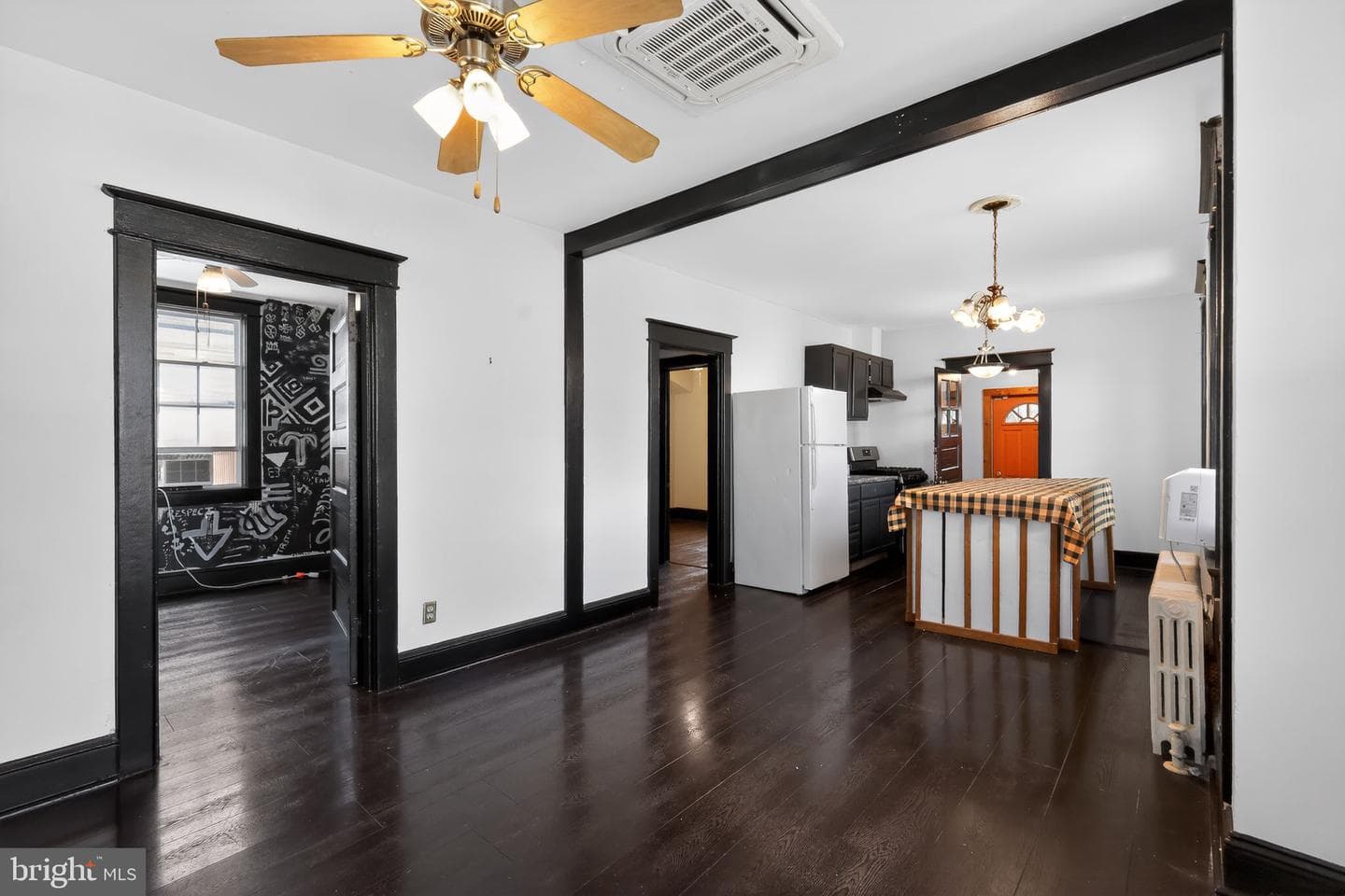 123 Xenia Street SE photo 5