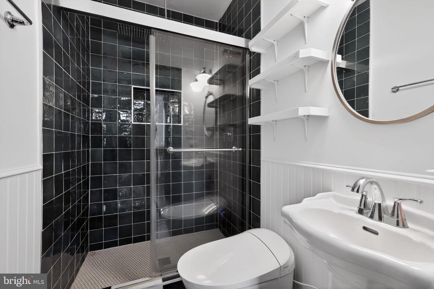 123 Xenia Street SE photo 8
