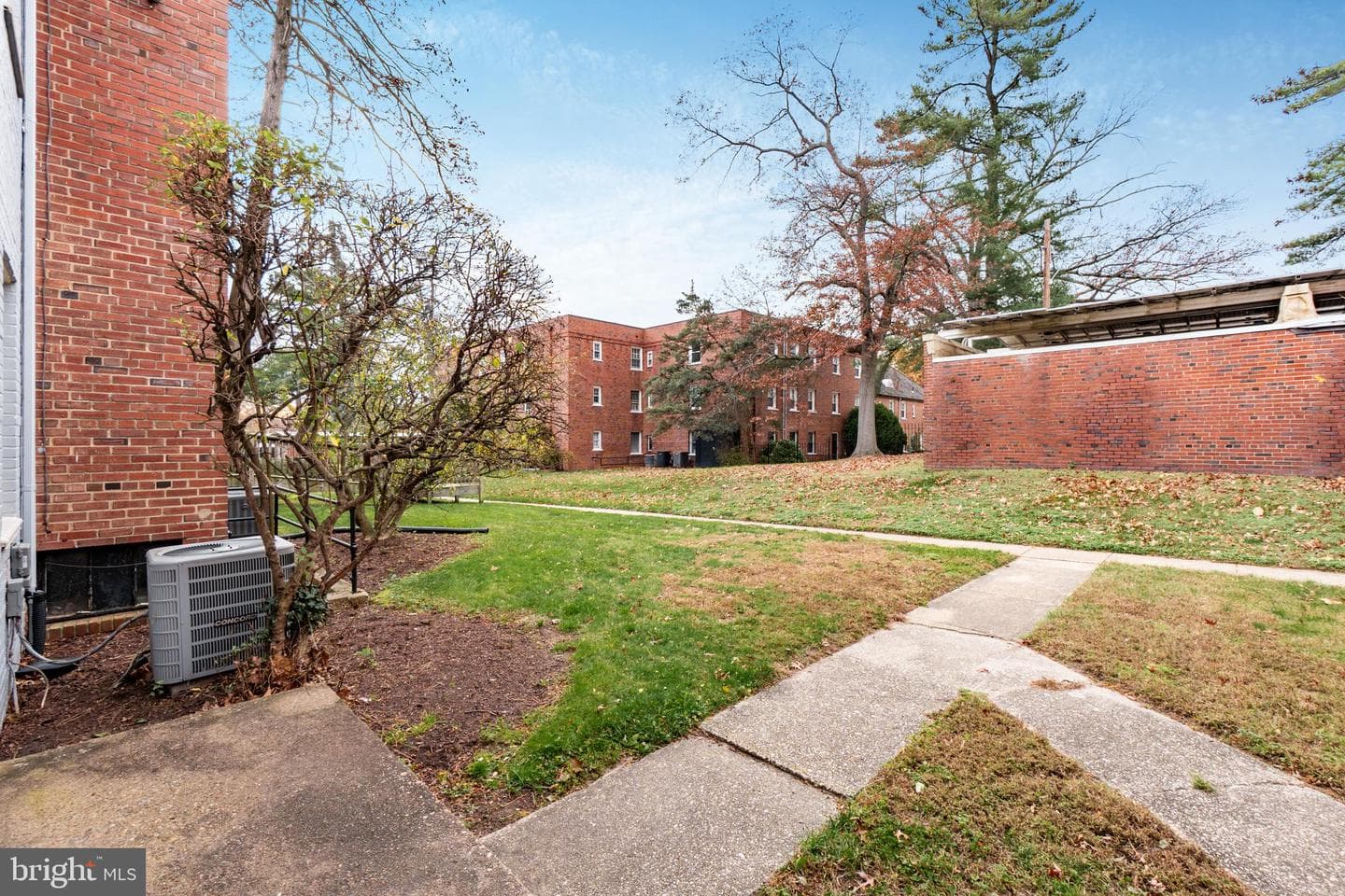 2123 Suitland Terrace SE #b photo 23