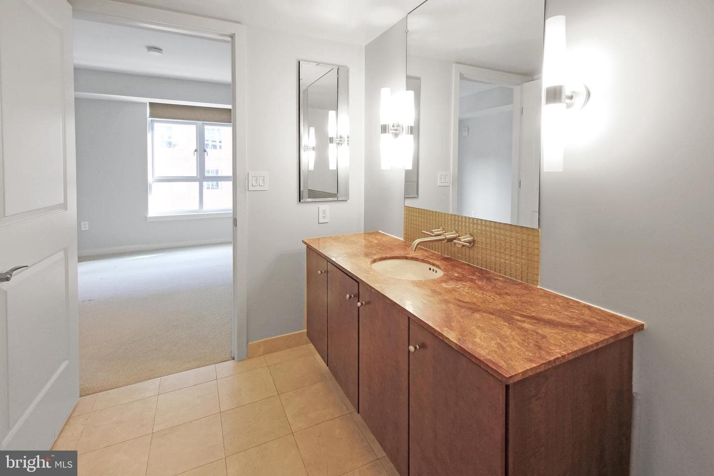 1025 1st Street SE #612 photo 17