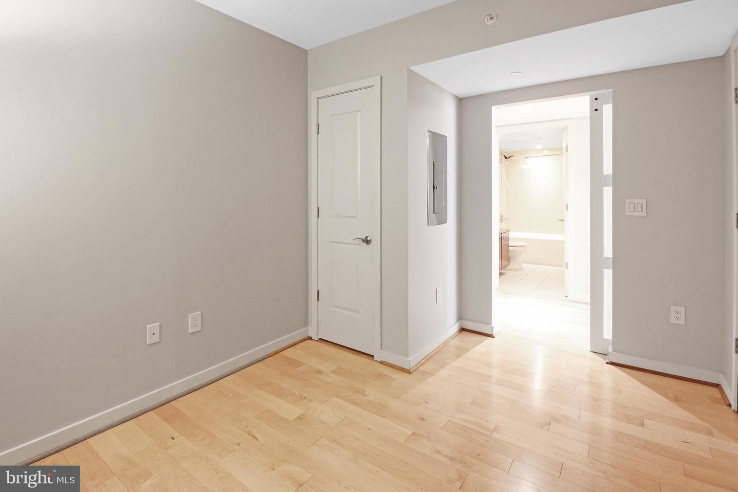 1025 1st Street SE #612 photo 19