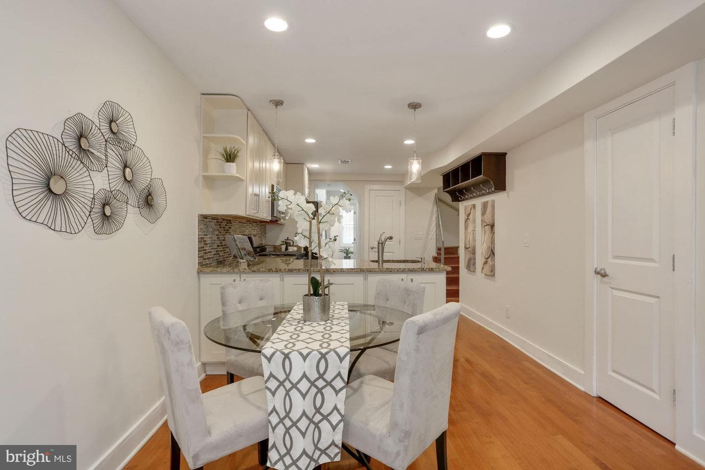 43 Hanover Place NW #1 photo 8