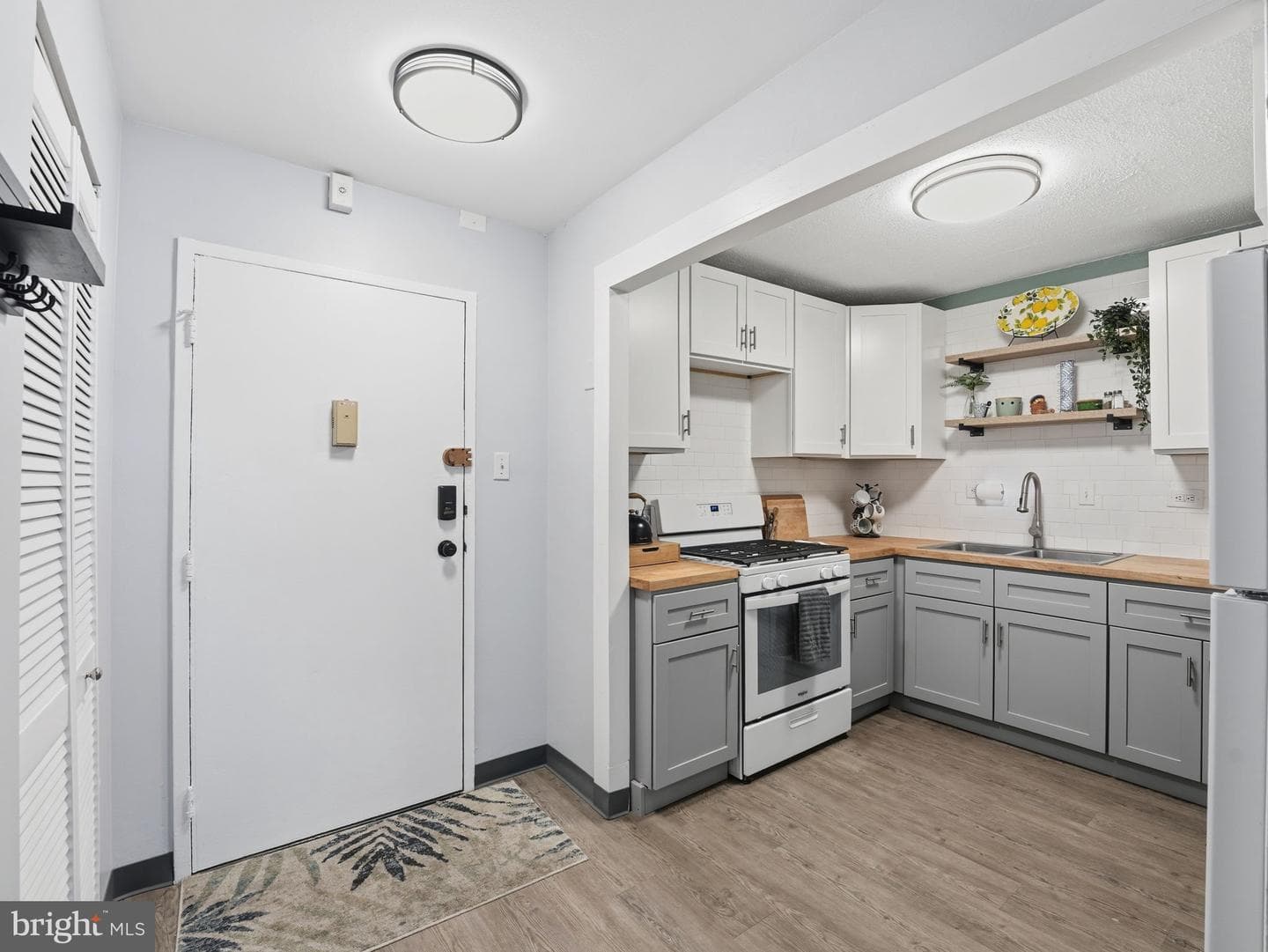 1420 N Street NW #307 photo 6