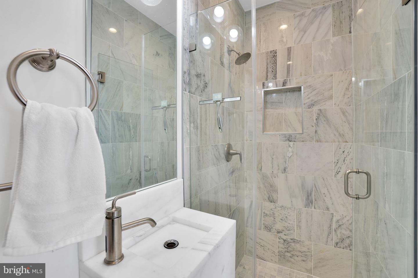 1823 Kalorama Road NW #a photo 11