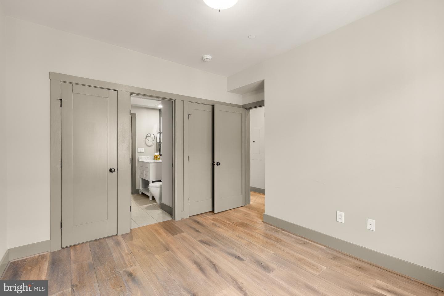 3220 Grace Street NW #5 photo 20