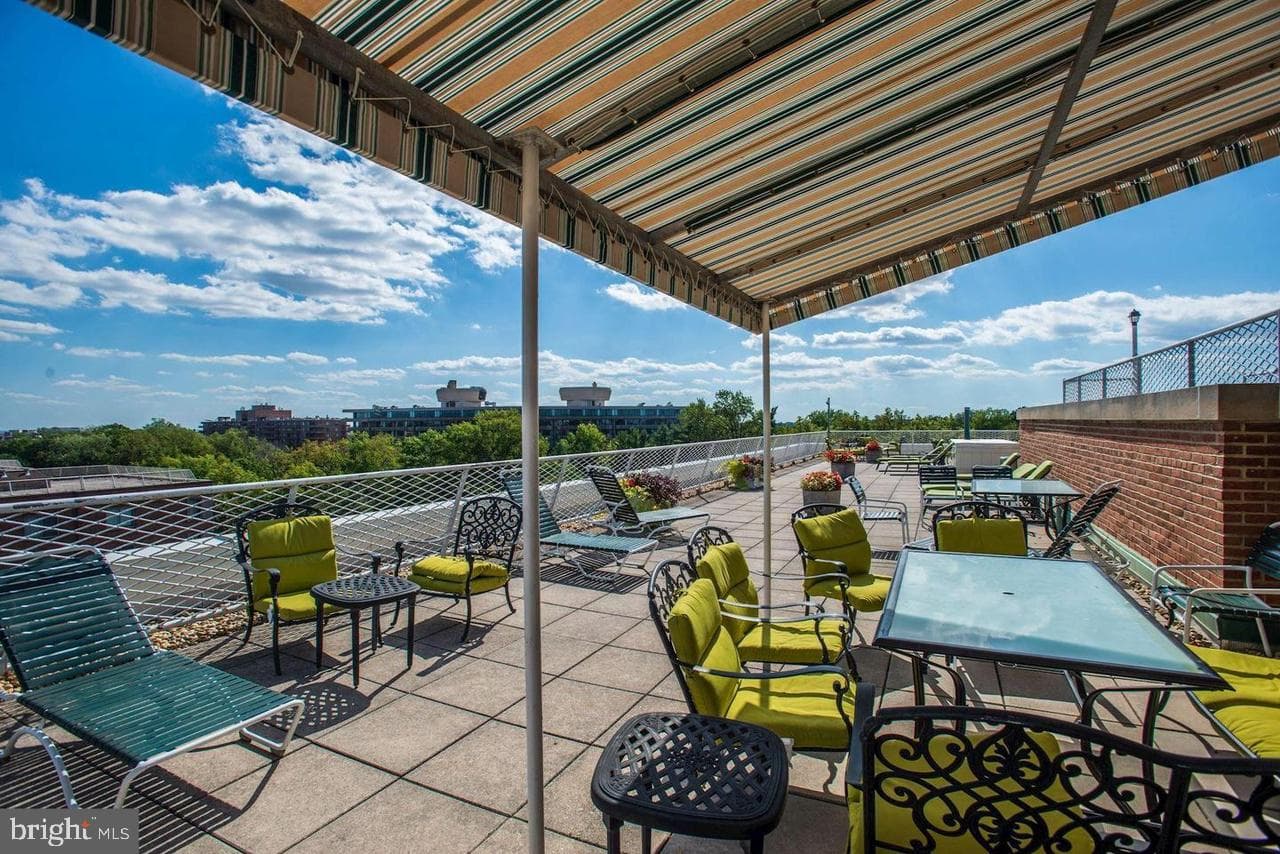 4301 Massachusetts Avenue NW #3011 photo 14