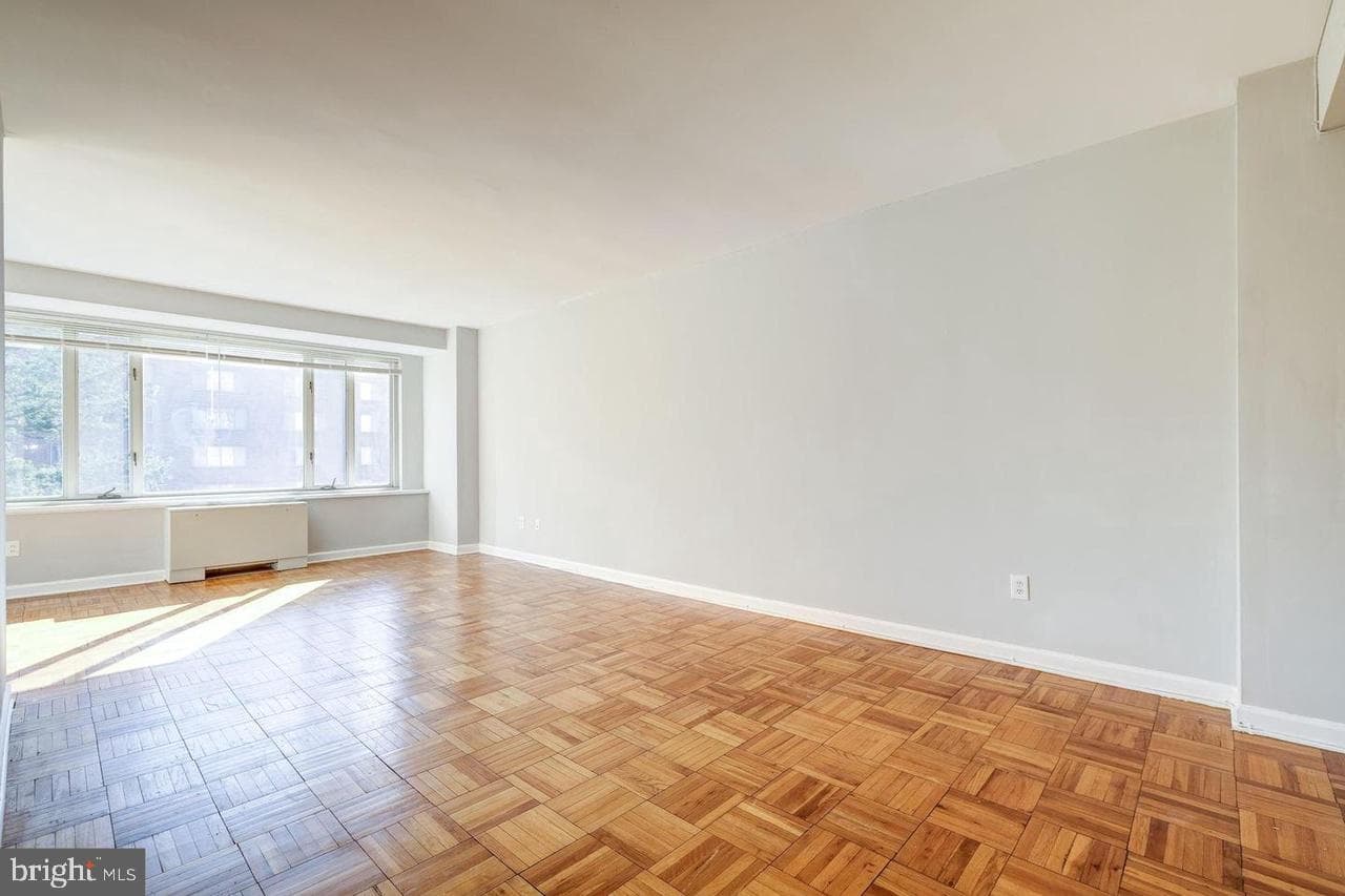 4301 Massachusetts Avenue NW #3011 photo 8
