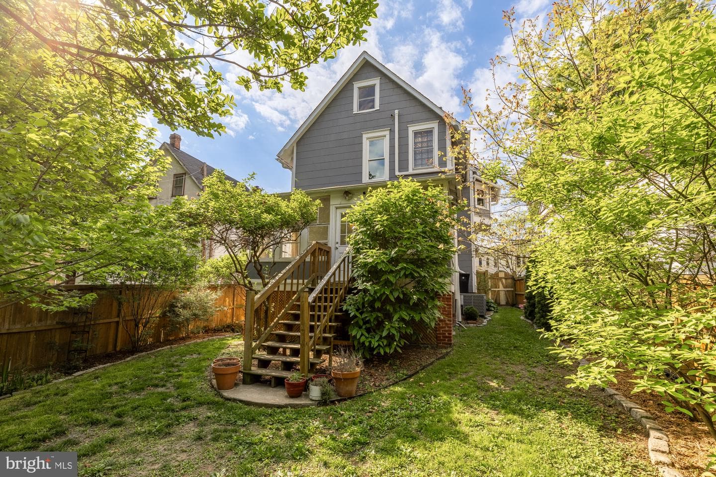1620 Hamlin Street NE photo 45