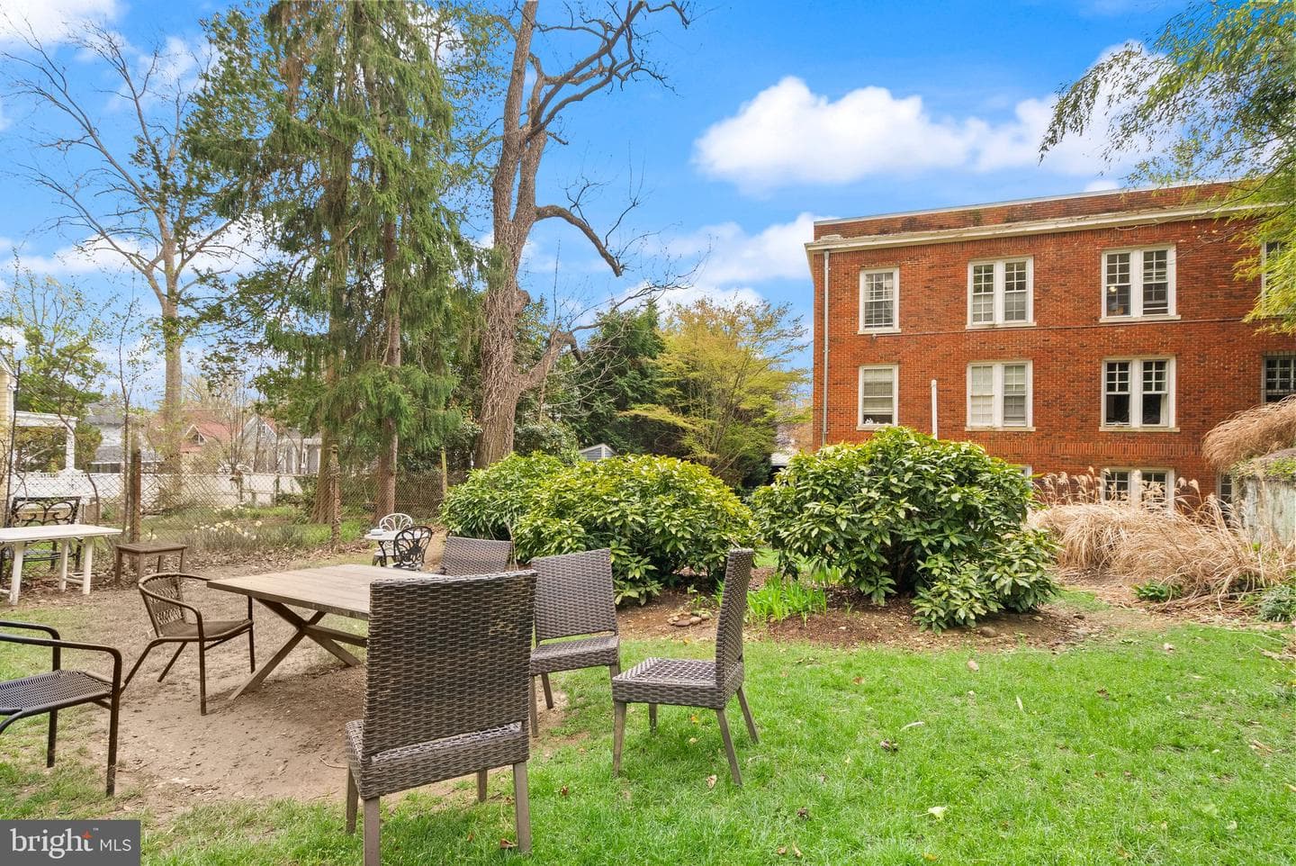 3039 Macomb Street NW #2a photo 25