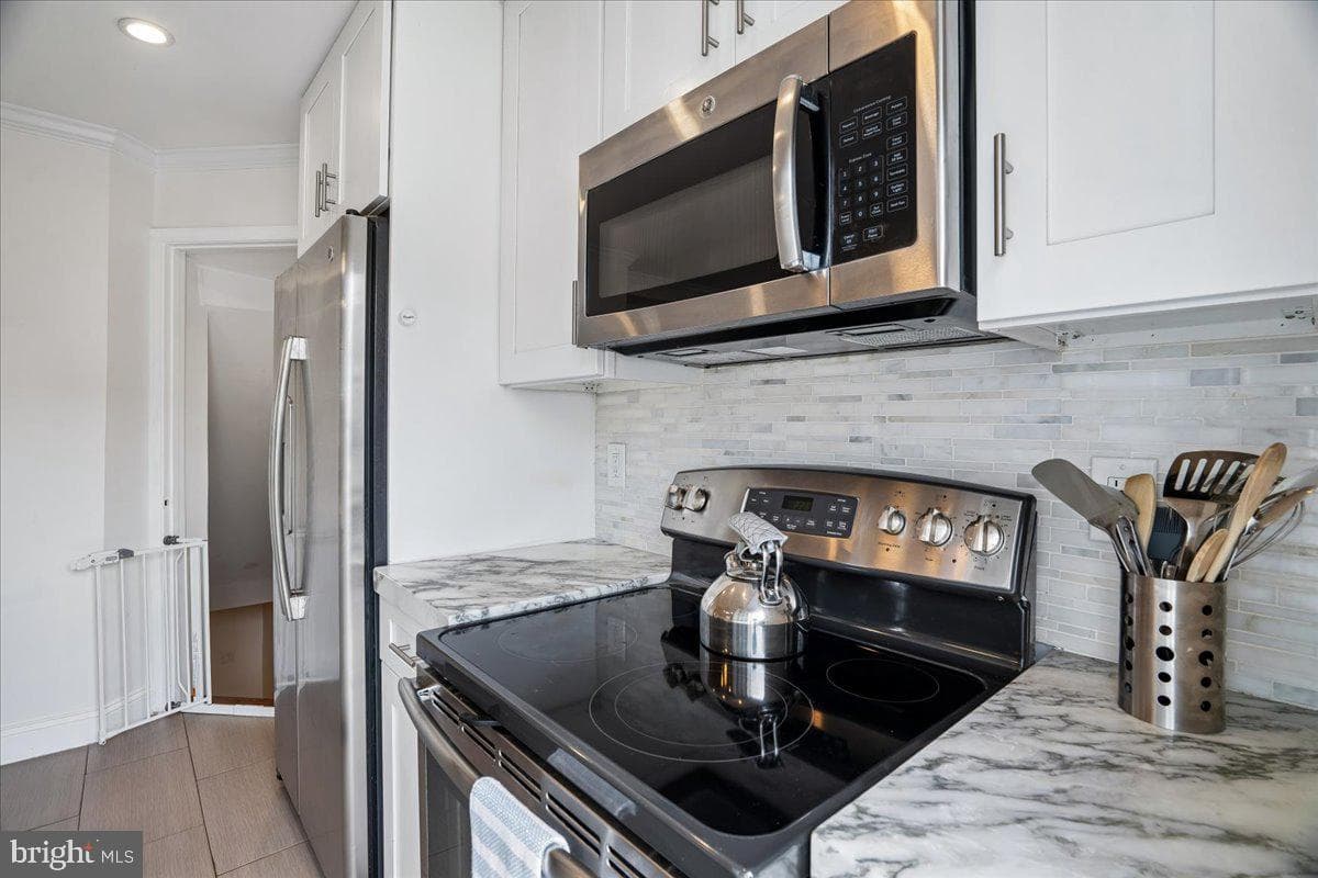5046 12th Street NE photo 11