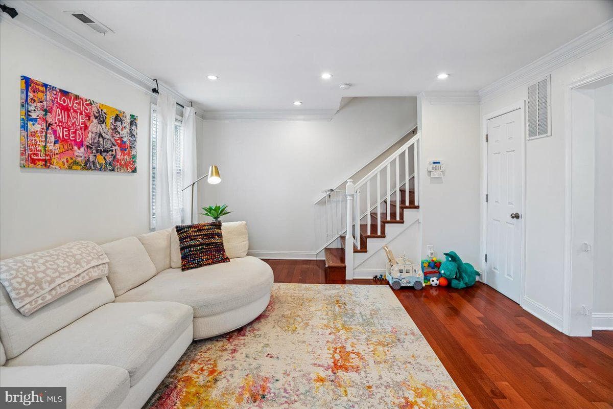 5046 12th Street NE photo 19