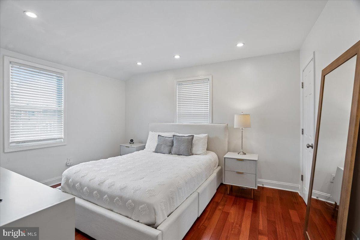 5046 12th Street NE photo 21