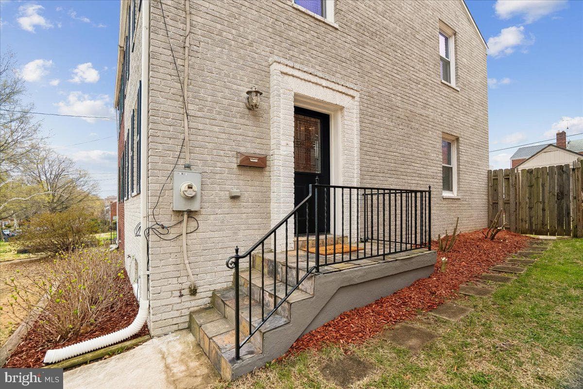 5046 12th Street NE photo 50